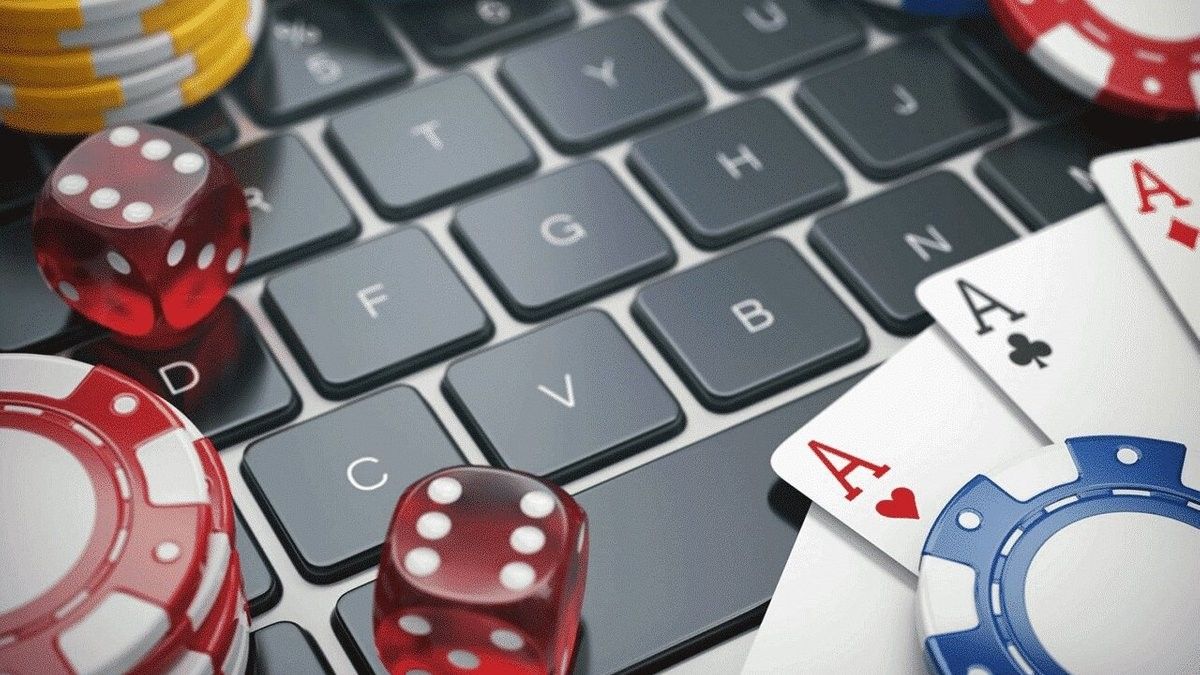 Royal Ace Casino پر آن لائن سلاٹس کے بارے میں